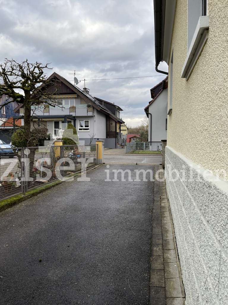 Immobilie in Bahlingen - Charmantes Einfamilienhaus mit großzügigem Garten - Bild 3