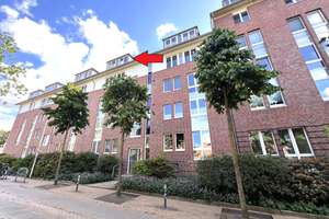 Vermietete Maisonette-Wohnung mit Dachterrasse in zentraler Kieler Lage