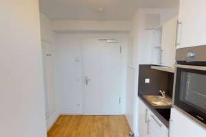 ** Vollmöbliertes 2-Zimmer-Apartment mit moderner EINBAUKÜCHE und französischem BALKON ** – Täubchenweg 53, 4317 Reudnitz-Thonberg, Leipzig – Vorschaubild 3