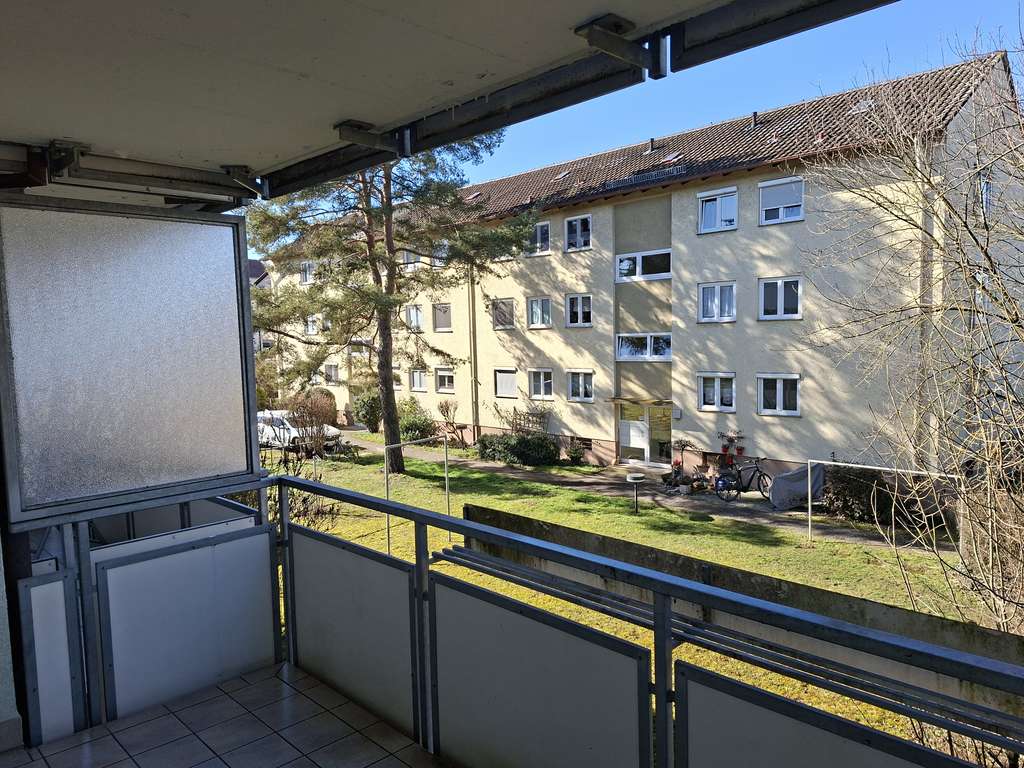 Immobilie in Gerlingen - Helle 3-Zimmer Wohnung mit Balkon in Gerlingen - Bild 2
