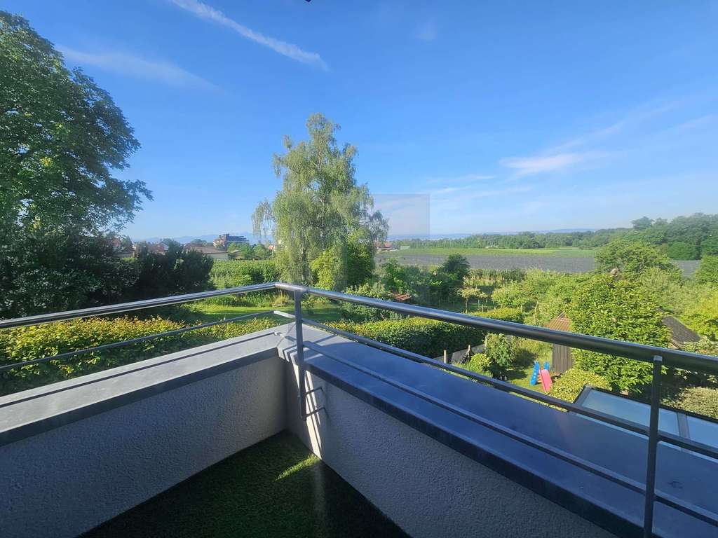 Wohnung mit Seeblick: 4-Zimmer-Erdgeschoss in 88048 Friedrichshafen-Spaltenstein