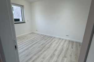 Enegriesparendes, neuwertiges 7-Zimmer-Reihenhaus mit Einbauküche in Marzling – Freisinger Straße 24a, 85417 Freising (Kreis) – Vorschaubild 10