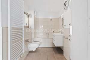 Sonne satt - Barrierefreies Penthouse - Nähe Eichtalpark - Fahrstuhl - Tiefgarage – Die vollständige Adresse der Immobilie erhältst du vom Anbieter., 22047 Wandsbek (Ortsteil), Hamburg – Vorschaubild 10
