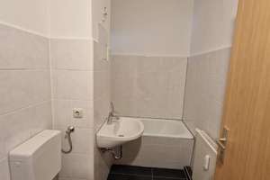Für Sie frisch renoviert - top Wohnung mit Balkon! – Luxemburgstraße 36, 39114 Cracau, Magdeburg – Vorschaubild 6