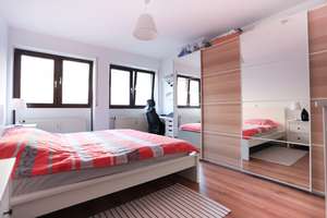 Exklusive 3-Zimmer-Wohnung in verkehrsgünstiger Lage mit eigenem Garten – Grolandstraße 34, 90408 Uhlandstraße, Nürnberg – Vorschaubild 4