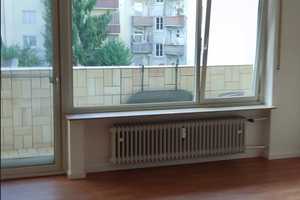 3-Zimmer-Wohnung mit Balkon & Einbauküche in Nürnberg-Südstadt – Nachmieter ab August gesucht! – Hartmutstraße 6, 90459 Nürnberg – Vorschaubild 1