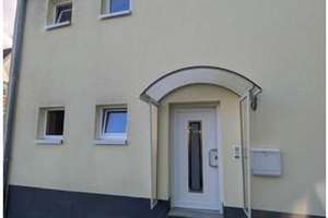 Gepflegte Doppelhaushälfte mit Terrasse, Garage und Stellplatz – Pilghauser Straße 40, 42657 Burg/Höhscheid, Solingen – Vorschaubild 1