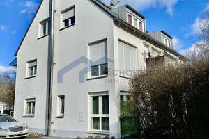 Kapitalanleger aufgepasst - Gepflegtes 4-FH in Top-Lage von Augsburg-Haunstetten – Die vollständige Adresse der Immobilie erhältst du vom Anbieter., 86179 Haunstetten-Nord, Augsburg – Vorschaubild 1
