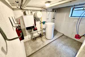 Erstbezug nach Sanierung: großes 6-Zimmer-Haus mit gehobener Innenausstattung zur Miete in Augsburg – Die vollständige Adresse der Immobilie erhältst du vom Anbieter., 86167 Lechhausen-Ost, Augsburg – Vorschaubild 20