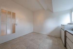 Großzügige 4-Zimmerwohnung im beliebten Dortmunder Kaiserviertel – Die vollständige Adresse der Immobilie erhältst du vom Anbieter., 44135 Kaiserbrunnen, Dortmund – Vorschaubild 19