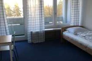 Möblierte 4-Zi Whg mit Balkon, WG geeignet – Neubeuerner Straße 10, 80686 Friedenheim, München – Vorschaubild 5