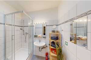 Inklusive Möbeln - charmante  Wohnung in toller Lage von Stadtfeld Ost. – Magdeburg – Vorschaubild 5