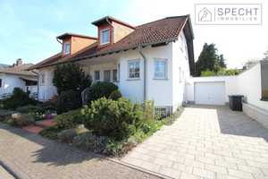 ATTRAKTIVE DOPPELHAUSHÄLFTE MIT TOLLER AUSSTATTUNG! Bj. 1993, 352 m² GS, Solarthermie und Garage – Wetteraukreis – Vorschaubild 1