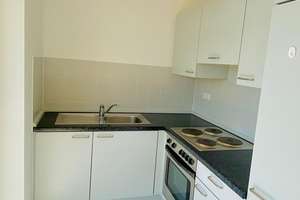 Sonniger 100 qm Privatgarten und helle, ruhige Erdgeschosswohnung  – Bischofstraße 23b, 4179 Leutzsch, Leipzig – Vorschaubild 12