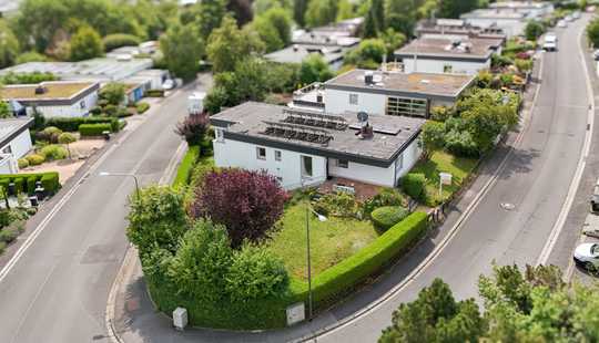 Bild von Wiesbaden Kohlheck: Familien Bungalow-Schätzchen in Bestlage auf über 700 m² großem Eck-Grundstück!