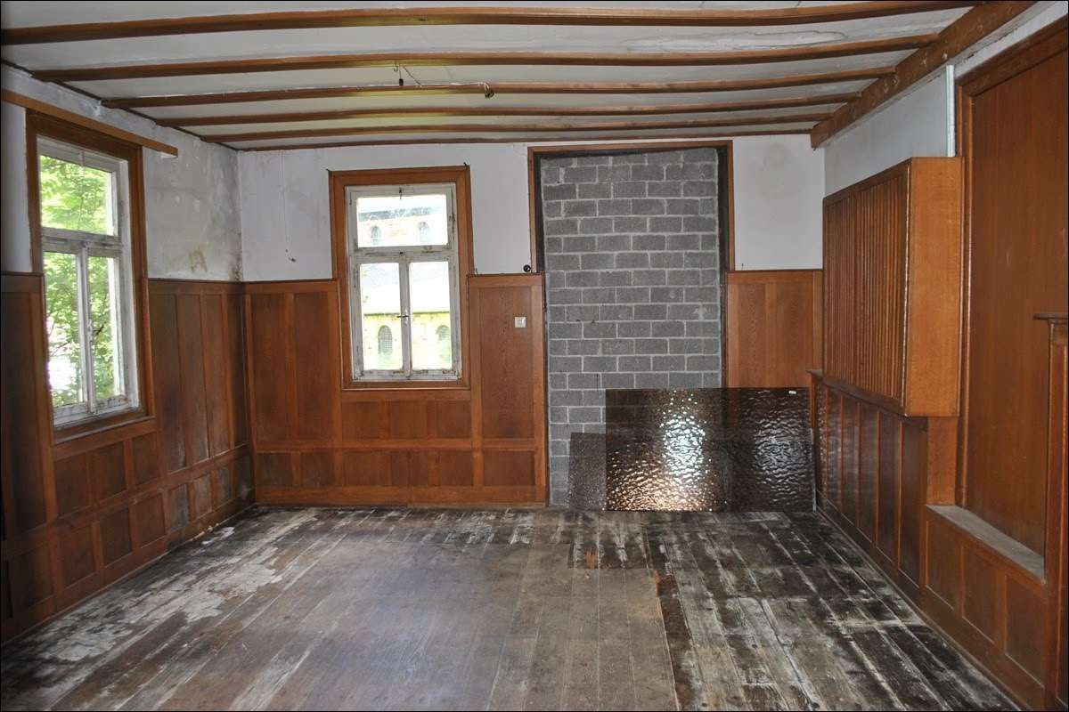 Westerwald: Charaktervolles, großes Fachwerk-Gebäude mit tollem Gartengrundstück und 3er-Garage, Altenkirchen Westerwald Kreis – Bild 4