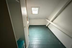 Modernes Laminat / 2. OG / sonniger Balkon - Bad mit Dusche + Fenster ! – Richard-Wagner-Straße 60, 9119 Kappel, Chemnitz – Vorschaubild 23