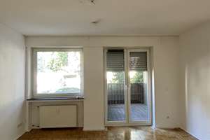 charmante 3,5-Zimmer-Erdgeschosswohnung mit Balkon in zentraler Lage von Essen zu vermieten – Pettenkoferstraße 41, 45147 Holsterhausen, Essen – Vorschaubild 5