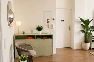 Kernsaniert & luxuriös teilmöbliert: Design-Apartment mit italienischem Terrazzo, Derendorf – 40476 Derendorf, Düsseldorf – Vorschaubild 2