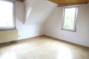 Alleinstehendes Einfamilienhaus für die große Familie in S-Bahn Nähe – Plochingerstr. 137, 73730 Oberesslingen, Esslingen am Neckar – Vorschaubild 6