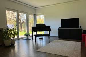 Wohnen wie im Urlaub: Familienhaus mit Pool, PV, Effizienz A – provisionsfrei – Die vollständige Adresse der Immobilie erhältst du vom Anbieter., 13503 Heiligensee, Berlin – Vorschaubild 4