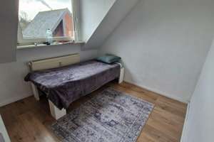 3-Zimmer-Wohnung mit Nutzung des Gemeinschaftsgartens zu vermieten – Hofstr. 12, 46149 Buschhausen, Oberhausen – Vorschaubild 3
