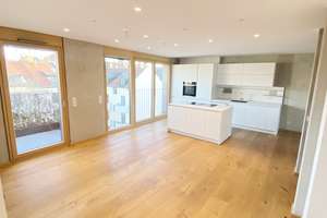 Außergewöhnliche Maisonette mit Dachterrasse & 2 Balkonen in bester Lage direkt am Englischen Garten