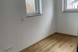 Letztes von 3 Reihenhäusern! Sichern Sie sich Ihr Traumhaus
Ankommen - Wohlfühlen - Zuhause sein - – Die vollständige Adresse der Immobilie erhältst du vom Anbieter., 82291 Mammendorf – Vorschaubild 16