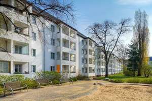 Schöne Wohnung mit Blick ins Grüne. – Kilianistraße 40, 12459 Oberschöneweide, Berlin – Vorschaubild 4