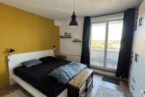 Sonnige Dachgeschosswohnung mit großzügiger Terrasse und hochwertiger Ausstattung – Die vollständige Adresse der Immobilie erhältst du vom Anbieter., 13127 Niederschönhausen, Berlin – Vorschaubild 3