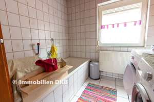 Viel Raum für Familienglück – stilvoll wohnen mit Garten, Ausbaureserve und vielen Modernisierungen – Die vollständige Adresse der Immobilie erhältst du vom Anbieter., 91631 Wettringen – Vorschaubild 21