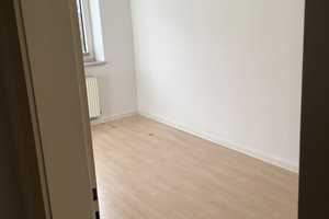 Charmante 3- Zimmerwohnung - sucht Nachmieter! – Danziger Str. 35a, 25524 Steinburg (Kreis) – Vorschaubild 7