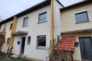 Reihenmittelhaus mit 3,5 Zimmern - provisionsfrei -