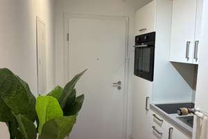 Neu möbliertes Studio-Apartment mit Balkon und Burgblick in Wöhrd – Kesslerstr. 18, 90489 Wöhrd, Nürnberg – Vorschaubild 2