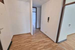 Uerdingen/Mauritzstraße gelungener Grundriss 3 Zimmer- 2 Balkone ,
Garage möglich – Mauritzstraße XX, 47829 Uerdingen, Krefeld – Vorschaubild 4