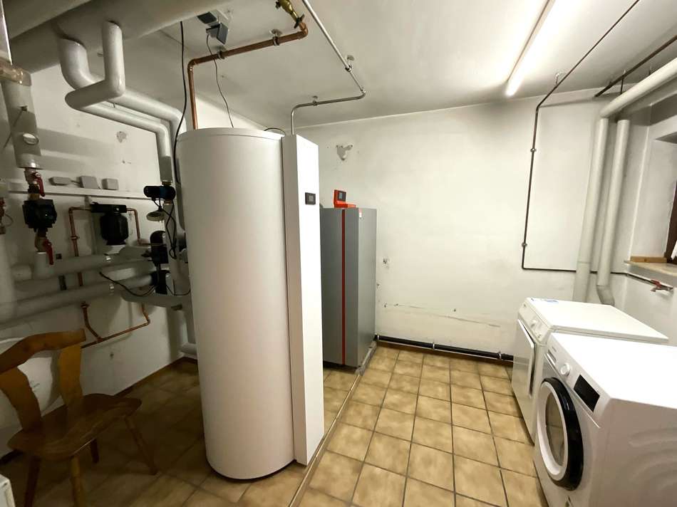 Wasch- und Heizungskeller