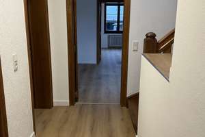 Zuhause mit 3 Zimmern und Balkon in Köln-Zündorf – Wahnerstr. 41, 51143 Zündorf, Köln – Vorschaubild 4