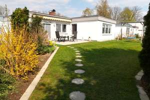 Winkelbungalow in traumhaft schöner Lage! – Die vollständige Adresse der Immobilie erhältst du vom Anbieter., 89250 Senden – Vorschaubild 3