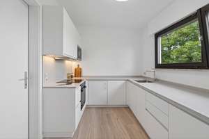 4 -Zimmer Wohnung in bester Lage – Die vollständige Adresse der Immobilie erhältst du vom Anbieter., 75179 Nordstadt, Pforzheim – Vorschaubild 2