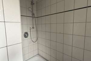 Großzügige Hochparterrewohnung mit Rundum-Terrasse – Schaffstallstraße 15, 72762 Reutlingen-Mitte, Reutlingen – Vorschaubild 6