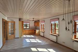 Zauberhaftes Holzbohlenhaus mit Einliegerwohnung in Mohrkirch – Die vollständige Adresse der Immobilie erhältst du vom Anbieter., 24405 Mohrkirch – Vorschaubild 8