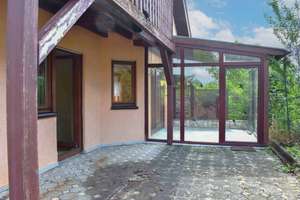 Großzügiges Zweifamilienhaus mit Doppelgarage, Sauna, Kachelofen, Wintergarten, Terrasse Balkon – Die vollständige Adresse der Immobilie erhältst du vom Anbieter., 74889 Sinsheim – Vorschaubild 9