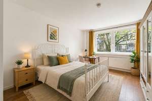 Bezugsfreie 3/4 Zi.-Wohnung mit Balkon zwischen Tiergarten & Kudamm – Die vollständige Adresse der Immobilie erhältst du vom Anbieter., 10787 Tiergarten, Berlin – Vorschaubild 5