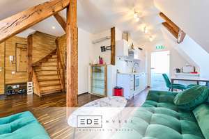 Modern sanierte Dachgeschoss-Maisonette mit besonderem Wohnflair