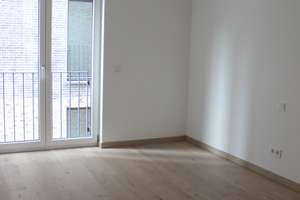 Herrliche 3-Zimmer-Wohnung 83 m² im Erdgeschoss in Stuttgart-West direkt am Berliner Platz – Die vollständige Adresse der Immobilie erhältst du vom Anbieter., 70174 Rosenberg, Stuttgart – Vorschaubild 16