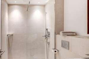 Property thumbnail 11