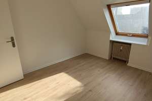 **GERICHTSVIERTEL- Gepflegte Wohnung mit Duschbad & Vinylböden** – 44135 Kaiserbrunnen, Dortmund – Vorschaubild 8