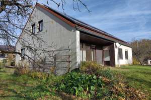 Haus mit großem Garten und Photovoltaik mit zwei Garagen – Lauf a.d. Pegnitz/Günthersbühl – Die vollständige Adresse der Immobilie erhältst du vom Anbieter., 91207 Lauf an der Pegnitz – Vorschaubild 10