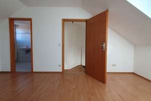 Helle 2-Zi.-Maisonette-Wohnung, mit Weitblick - Lauffen – Die vollständige Adresse der Immobilie erhältst du vom Anbieter., 74348 Lauffen am Neckar – Vorschaubild 14