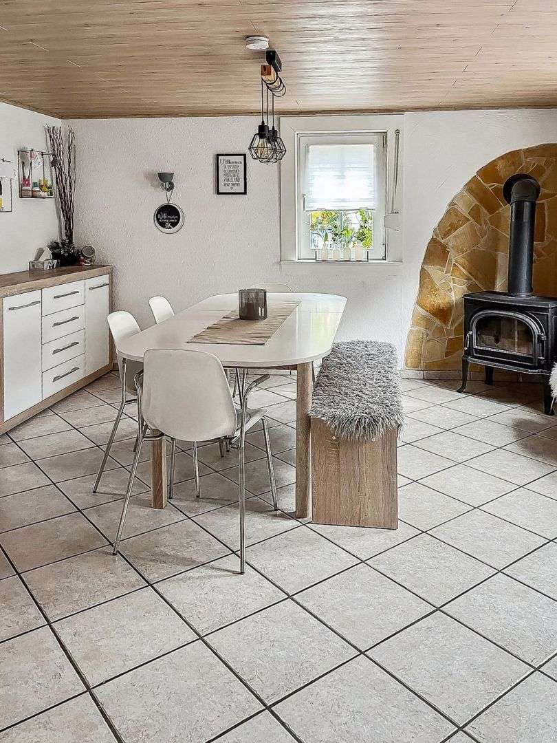 Immobilie in Daaden - Bezugsfertige Doppelhaushälfte auf großzügigem Grundstück in zentraler Lage von Daaden-Biersdorf - Bild 2